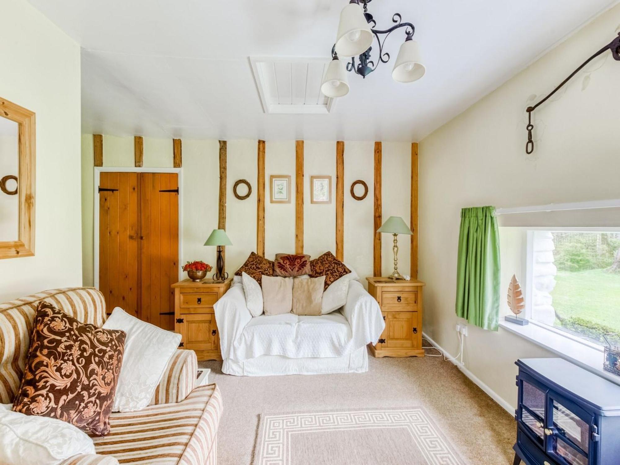 Secluded Holiday Home In Ceredigion With Garden Pennant  Екстер'єр фото